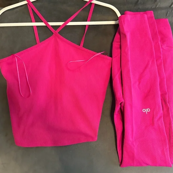 Alo Ribbed Legging + Tank Set - Picture 1 of 5